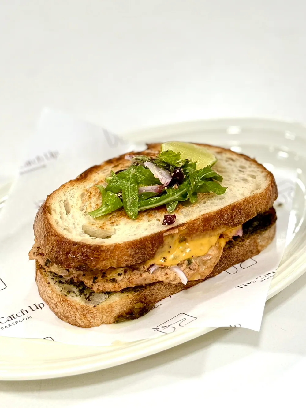 Tuna Melt Larb ซาวโดว์แซนด์วิชของ The Catch Up Bakeroom